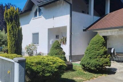 Haus Oberstaufen - 8 Zimmer, 180 m&sup2;, 77.000&euro; | Angebot:26772174