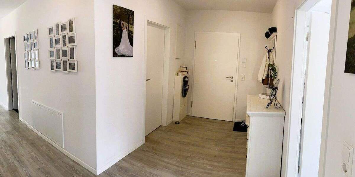 Etagenwohnung Eningen unter Achalm Eningen - 4 Zimmer, 118 m&sup2;, 560.000&euro; | Angebot:24234858