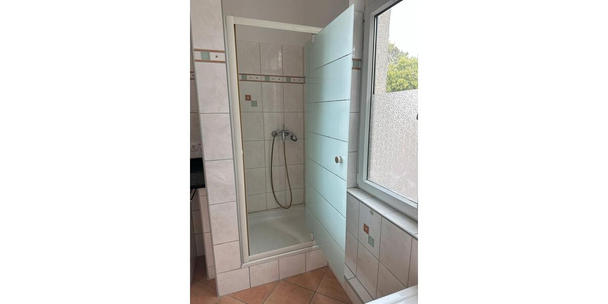 Etagenwohnung Delmenhorst Deichhorst - 4 Zimmer, 150 m&sup2;, 1.165&euro; | Angebot:25415059