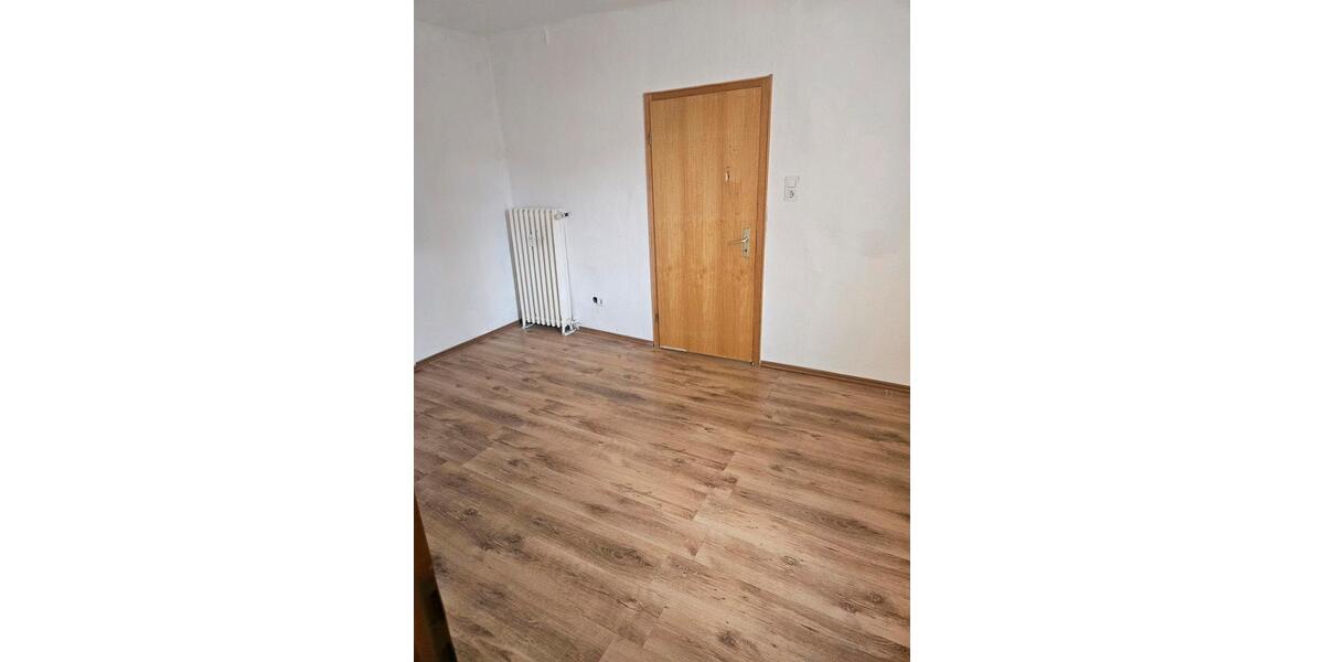 Etagenwohnung Siegen Dillnhütten - 2 Zimmer, 50 m&sup2;, 480&euro; | Angebot:26413484