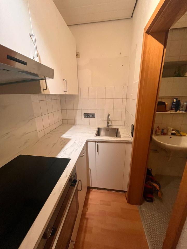 Schöne 2 Zimmer Wohnung zu vermieten in Esslingen Hegensberg zimmer