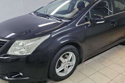 Toyota Avensis 169.000 km 5.500 &euro; Lahr/Schwarzwald 77933