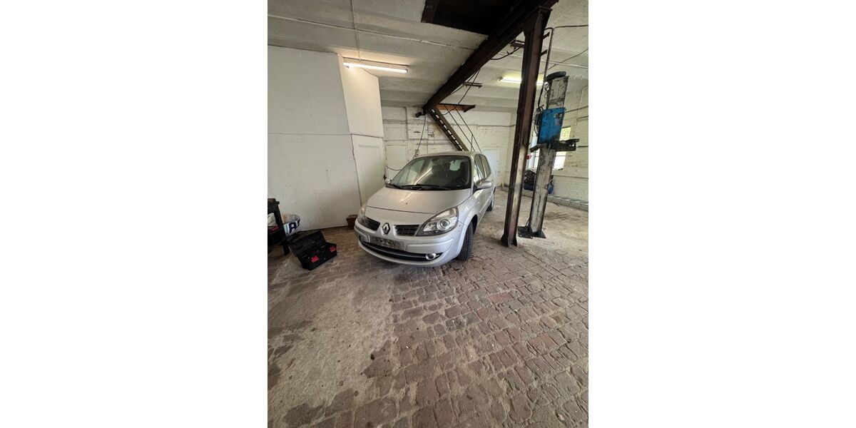 Renault Scenic 130.000 km 2.000 &euro; Porta Westfalica 32457