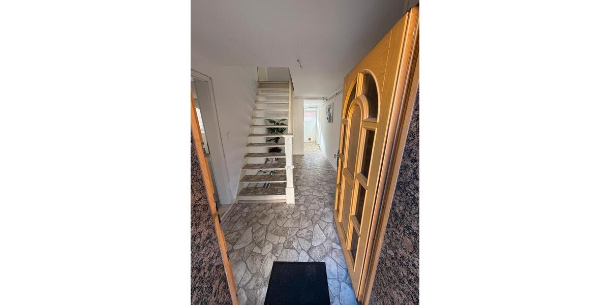 Reihenhaus Barby - 5 Zimmer, 225 m&sup2;, 48.000&euro; | Angebot:26409489