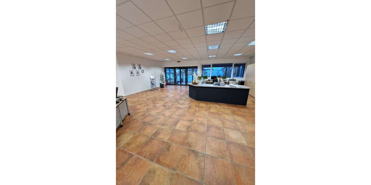 Büro in Lübbecke 2.175 € 290 m² zimmer