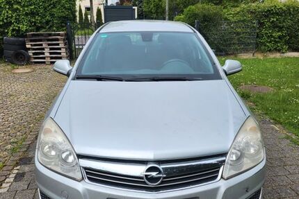 Opel Astra 314.000 km 1.990 &euro; Markkleeberg 04416