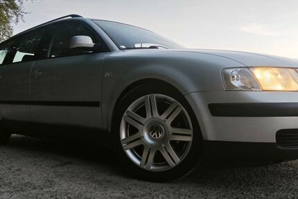 VW Passat Variant 439.440 km 2.450 &euro; Treffurt 99830