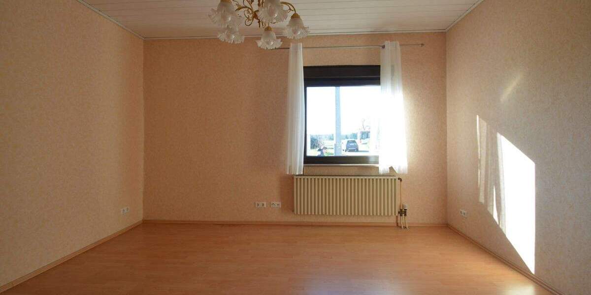 Mehrfamilienhaus, Wohnhaus Rutesheim - 7 Zimmer, 178 m&sup2;, 590.000&euro; | Angebot:25427685