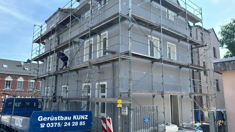 Mehrfamilienhaus, Wohnhaus Wilkau-Haßlau Haßlau - 9 Zimmer, 300 m&sup2;, 435.000&euro; | Angebot:26415828