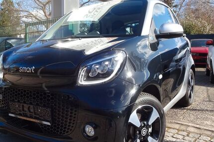 Smart ForTwo 67.000 km 10.690 &euro; Berlin 12305