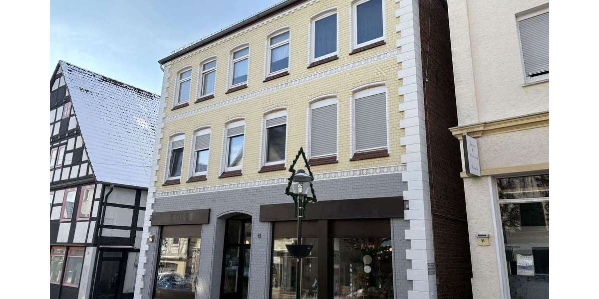 Einfamilienhaus Blomberg - 12 Zimmer, 283 m&sup2;, 195.000&euro; | Angebot:25391567