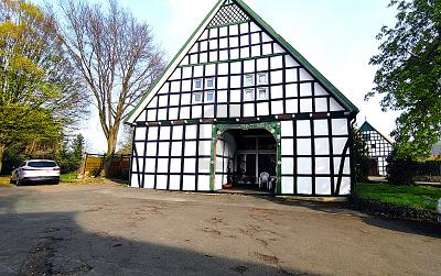 5,8 % RENDITE - 5 EINHEITEN - ZUSÄTZLICHES BAUGRUNDSTÜCK - Mehrfamilienhaus, Wohnhaus Lübbecke | Angebot:25412898