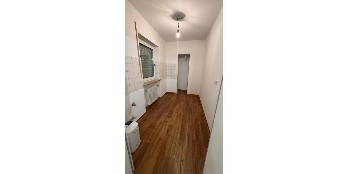Etagenwohnung Ludwigshafen am Rhein Ludwigshafen-Oggersheim - 2 Zimmer, 52 m&sup2;, 650&euro; | Angebot:26550699