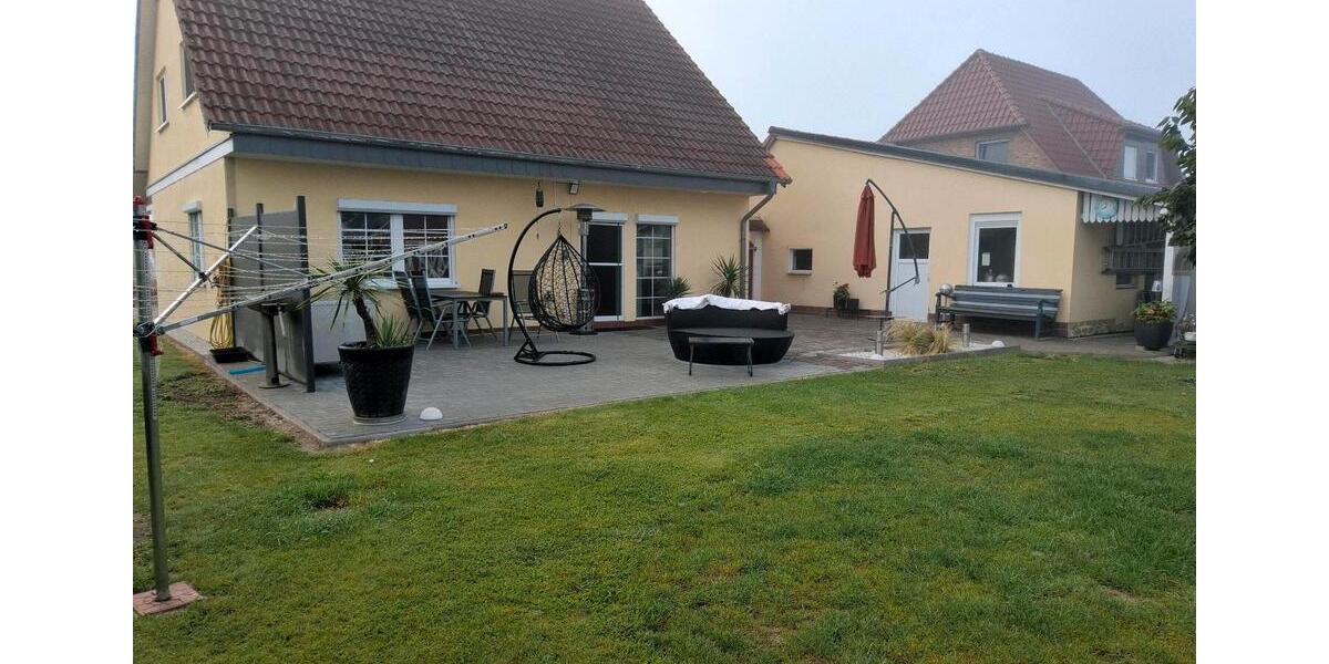 Einfamilienhaus Neustadt (Dosse) - 5 Zimmer, 130 m&sup2;, 350.000&euro; | Angebot:26605353