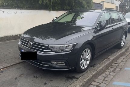 VW Passat 207.267 km 13.500 € Frankfurt 60327