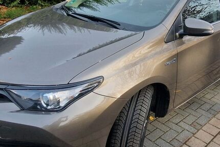 Toyota Auris 45.000 km 16.500 &euro; Muhlheim am Main 63165