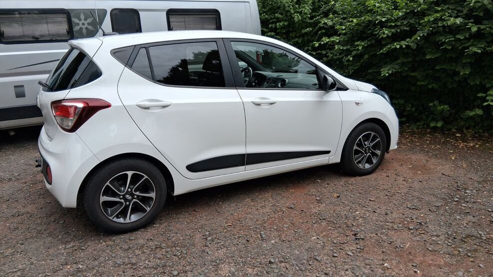 Hyundai i10 84.000 km 7.400 € Wesertal - Heisebeck 34399