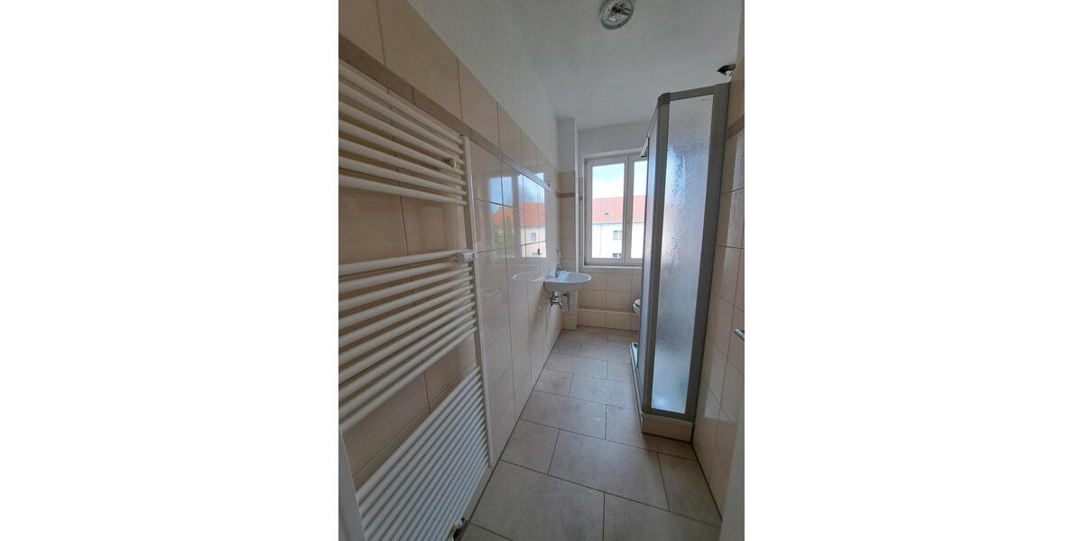 Etagenwohnung Hohenmölsen - 2 Zimmer, 54 m&sup2;, 47.500&euro; | Angebot:26115066