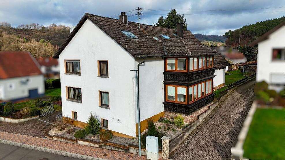 Haus zum Kaufen in Eppenbrunn 299.000 € 300 m²