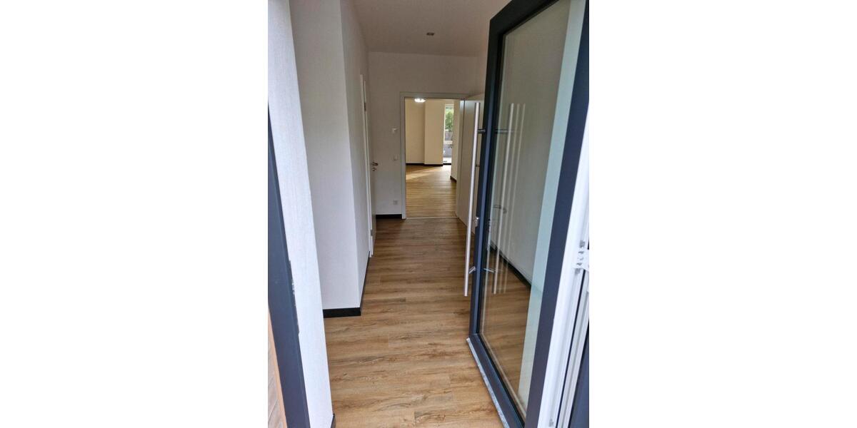 Etagenwohnung Alsfeld - 5 Zimmer, 129 m&sup2;, 1.650&euro; | Angebot:24253136