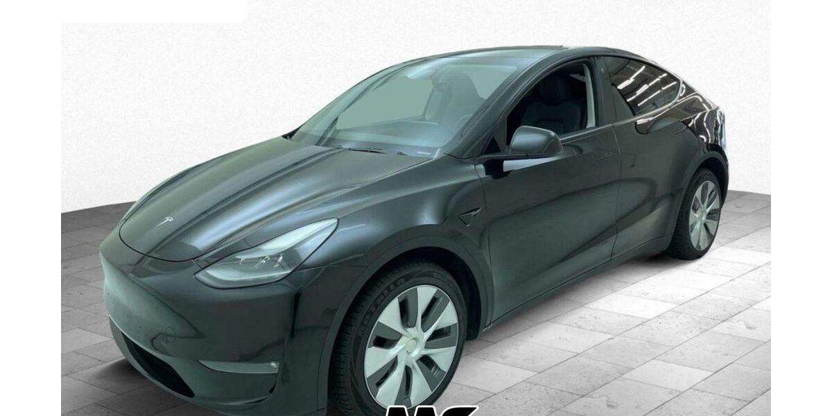 Tesla Model Y 42.032 km 33.950 &euro; Steinbach-Hallenberg OT Herges-Hallenberg 98587