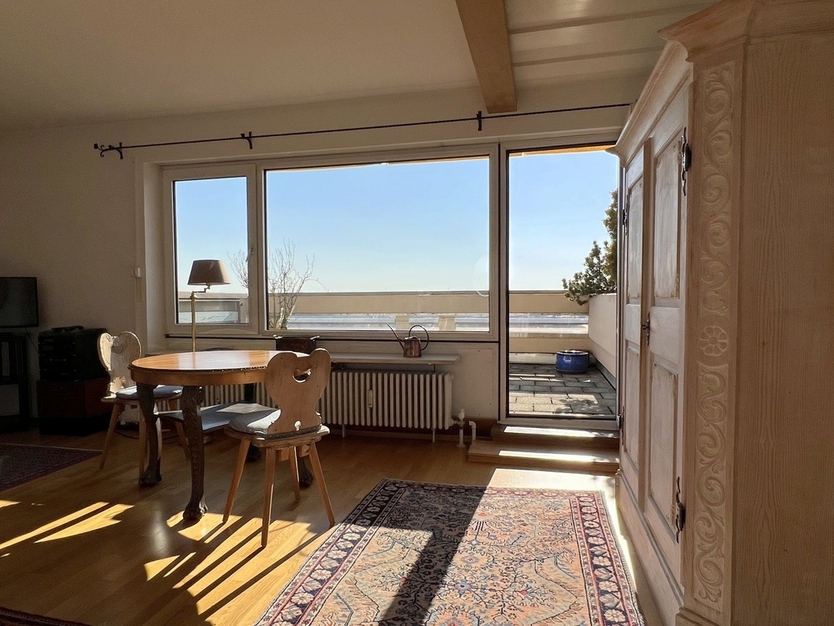Sonnige Dachterrassenwohnung mit Alpenblick 2 zimmer