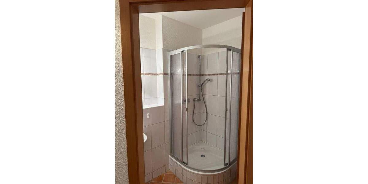 Etagenwohnung Stralsund Kniepervorstadt - 2 Zimmer, 81 m&sup2;, 950&euro; | Angebot:25670243