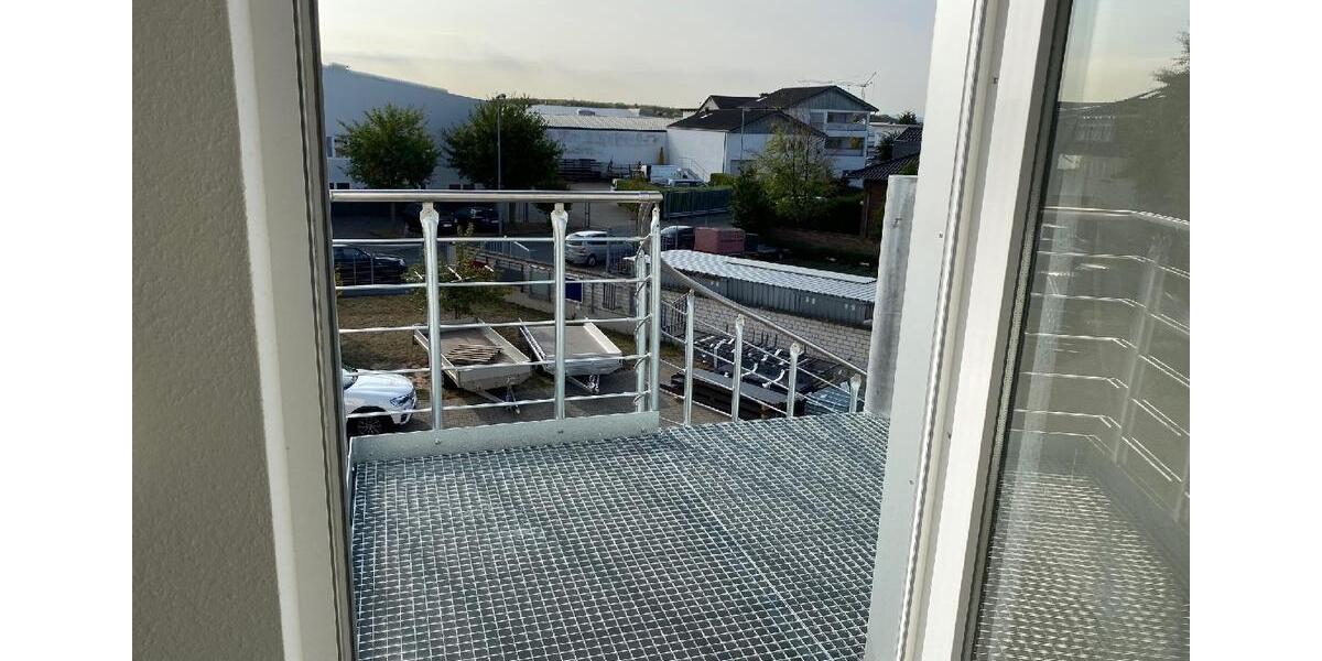 Niederkassel-Mondorf Büroeinheit mit ca. 100m², 1-2 Büros, Küche, WC, Besprechungsraum und Lager! zimmer