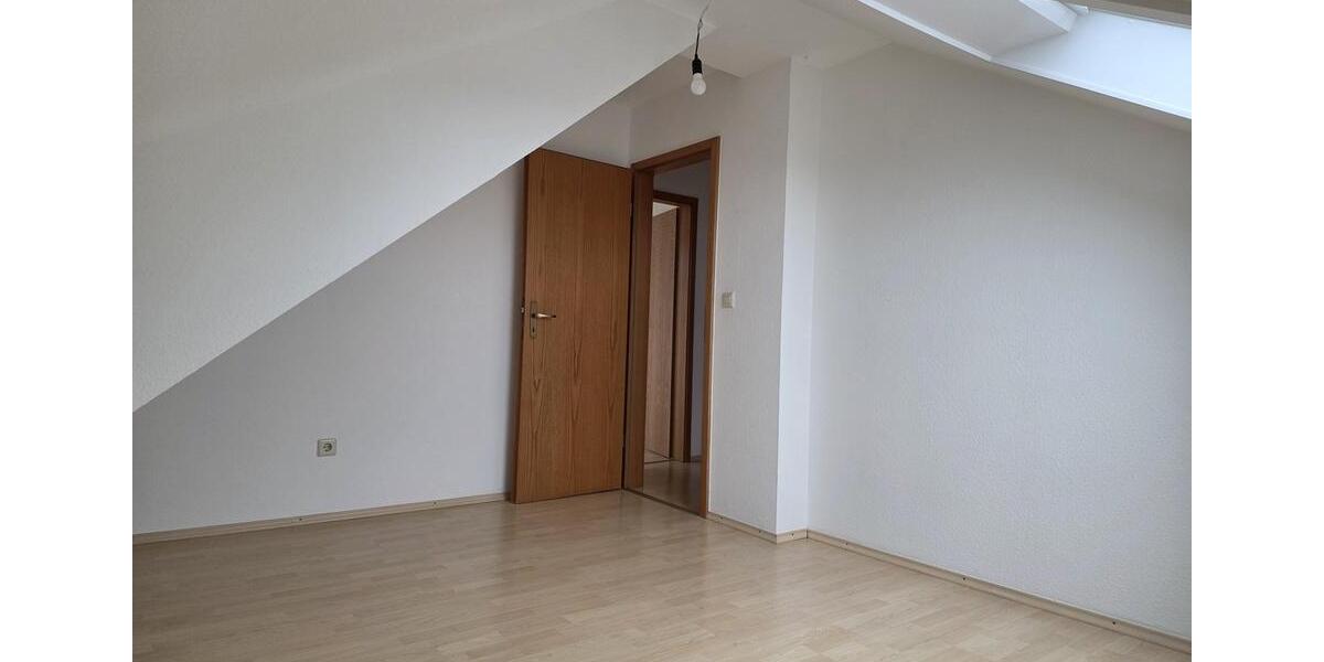 Dachgeschoßwohnung Landau in der Pfalz - 3 Zimmer, 65 m&sup2;, 630&euro; | Angebot:26448768