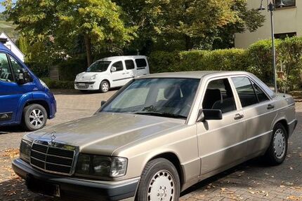 Mercedes-Benz 190 96.000 km 9.500 &euro; Schweppenhausen 55444