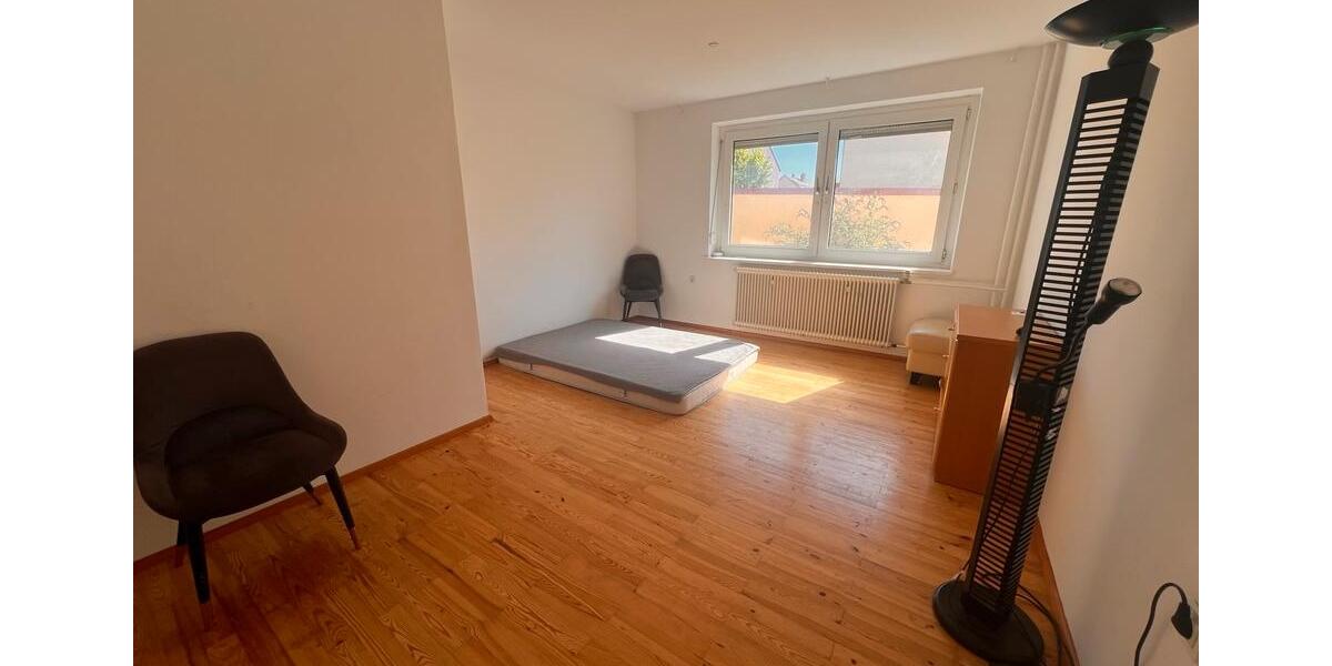 Wohnen auf Zeit Augsburg Oberhausen - 4 Zimmer, 110 m&sup2;, 490&euro; | Angebot:26411233