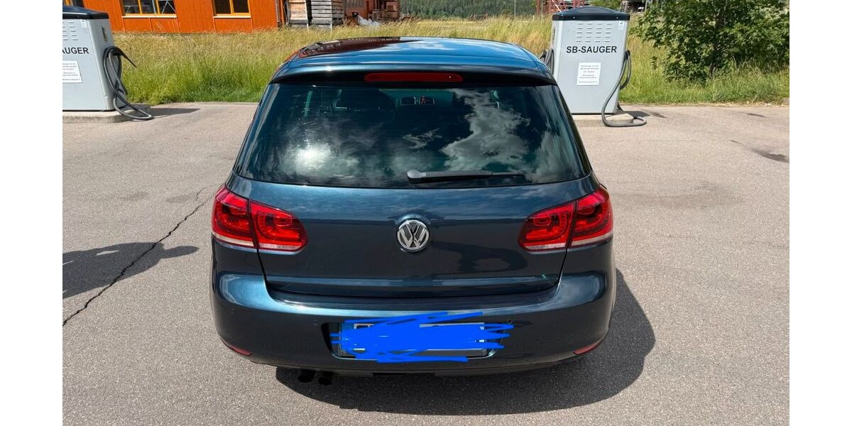 VW Golf 196.000 km 9.150 &euro; Titisee Neustadt 79822