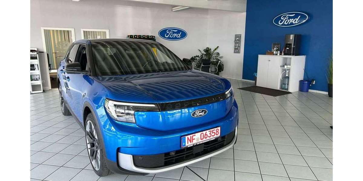 Ford Explorer 9.500 km 41.900 &euro; Niebuell 25899