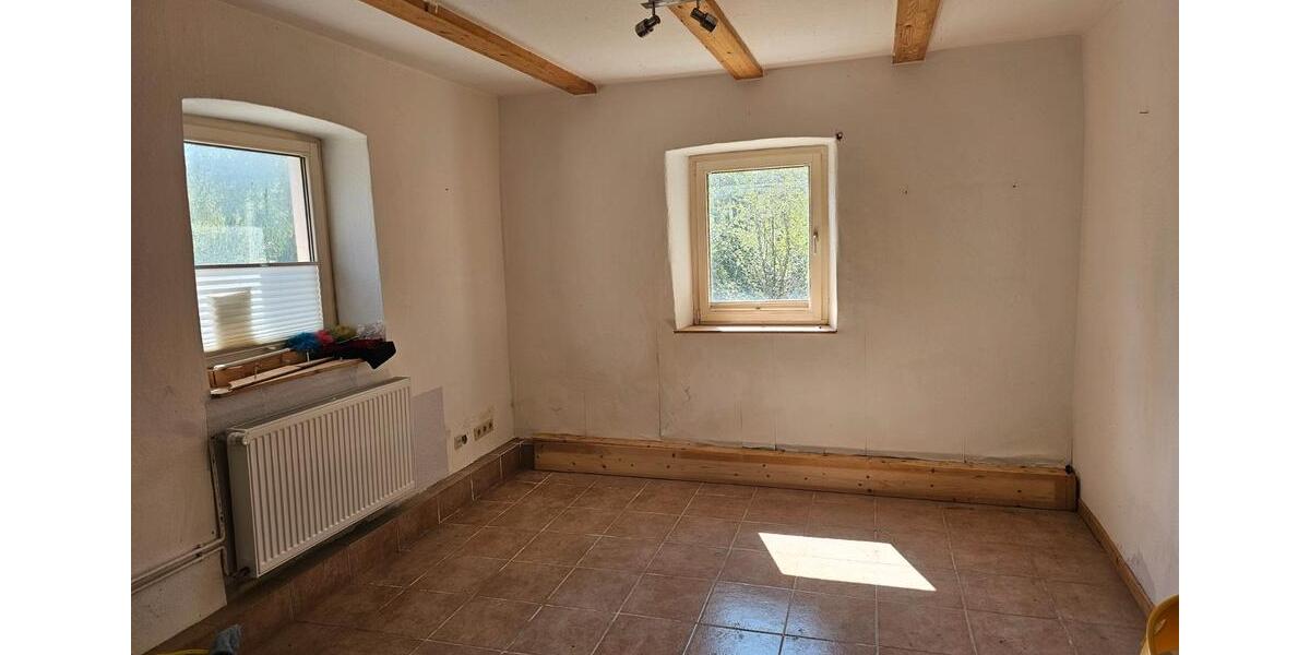 Einfamilienhaus Rosdorf - 3 Zimmer, 90 m&sup2;, 180.000&euro; | Angebot:26316335