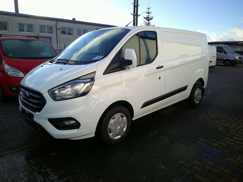 Ford Transit Custom 87.700 km 16.990 € Halsenbach 56283
