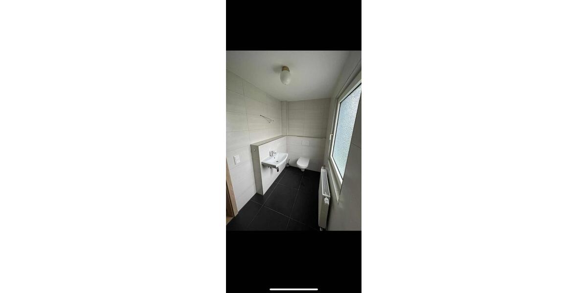 Saniertes Reihenmittelhaus mit Garten in Nürnberg Eibach 4 zimmer