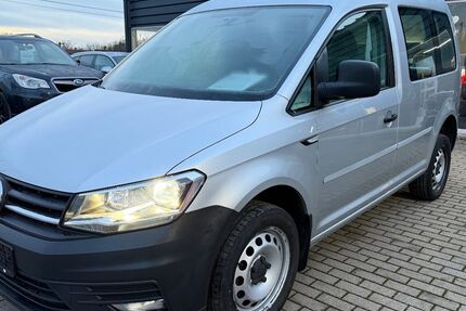 VW Caddy 159.000 km 13.990 &euro; Erfurt 99092