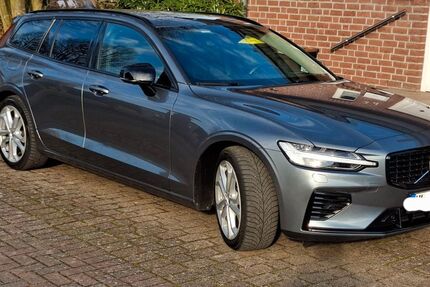 Volvo V60 114.900 km 24.700 &euro; Heidekamp 23858