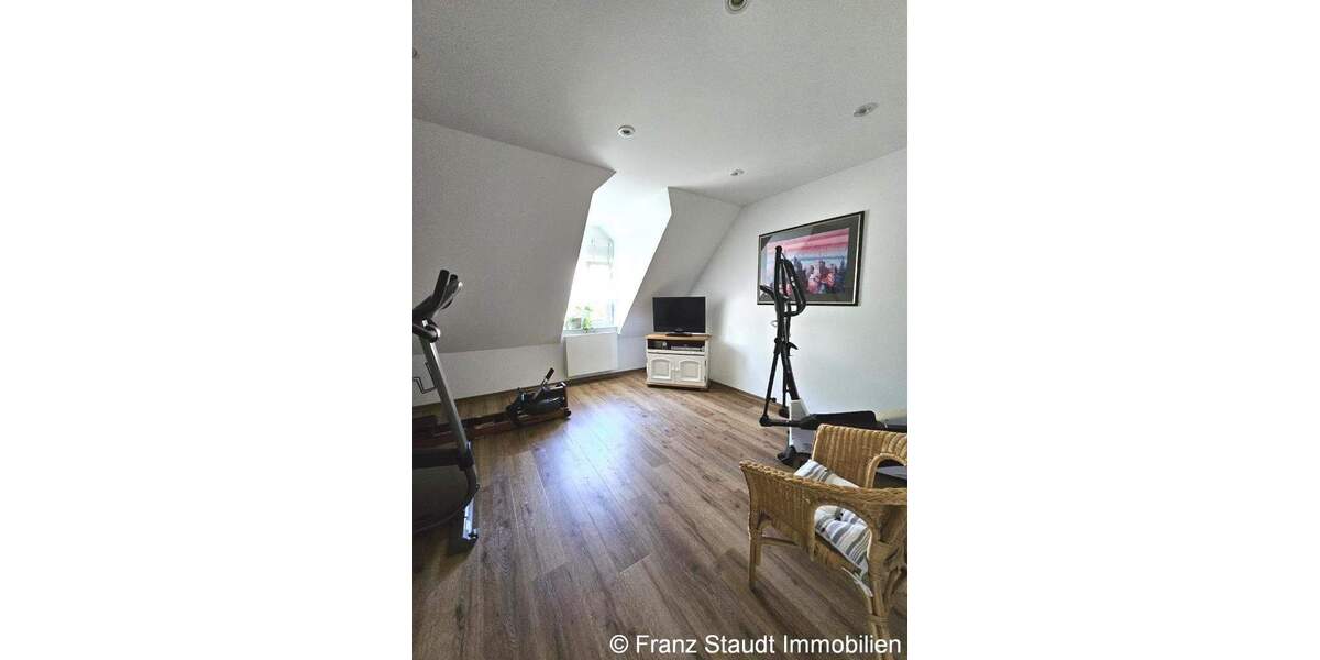 Einfamilienhaus Großostheim - 1 Zimmer, 265 m&sup2;, 1.150.000&euro; | Angebot:24226824