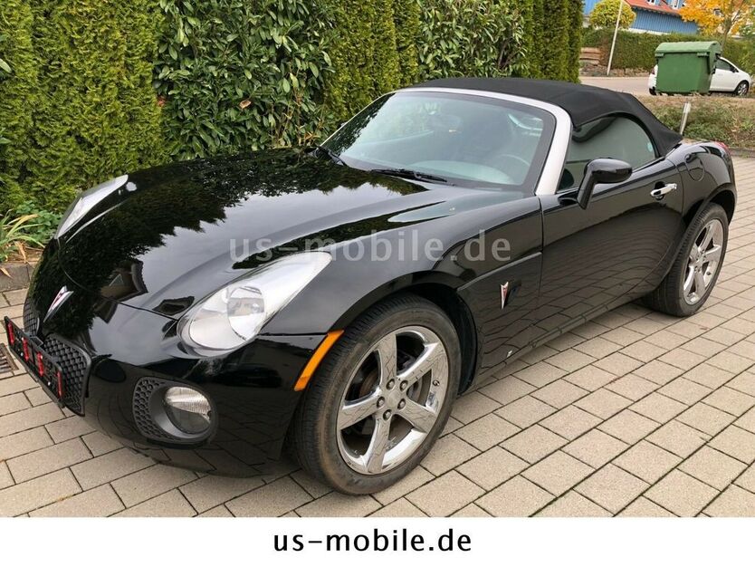 Pontiac Solstice 115.000 km 13.500 € Untergruppenbach 74199