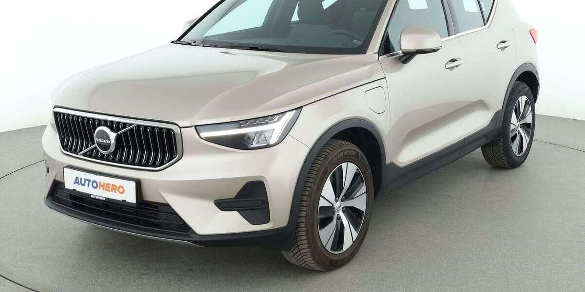 Volvo XC40 37.525 km 28.380 &euro; Hamburg 22529