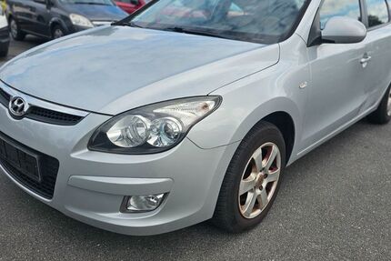 Hyundai i30 144.024 km 3.990 &euro; Schönefeld OT Großziethen 12529