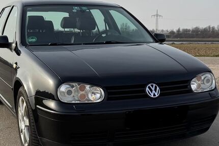 VW Golf 238.000 km 14.500 &euro; München 80995