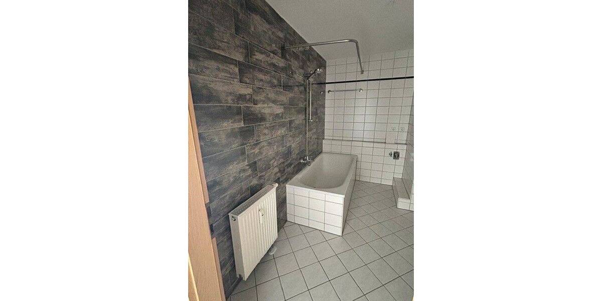 Etagenwohnung Chemnitz Altchemnitz - 2 Zimmer, 58 m&sup2;, 380&euro; | Angebot:26869028