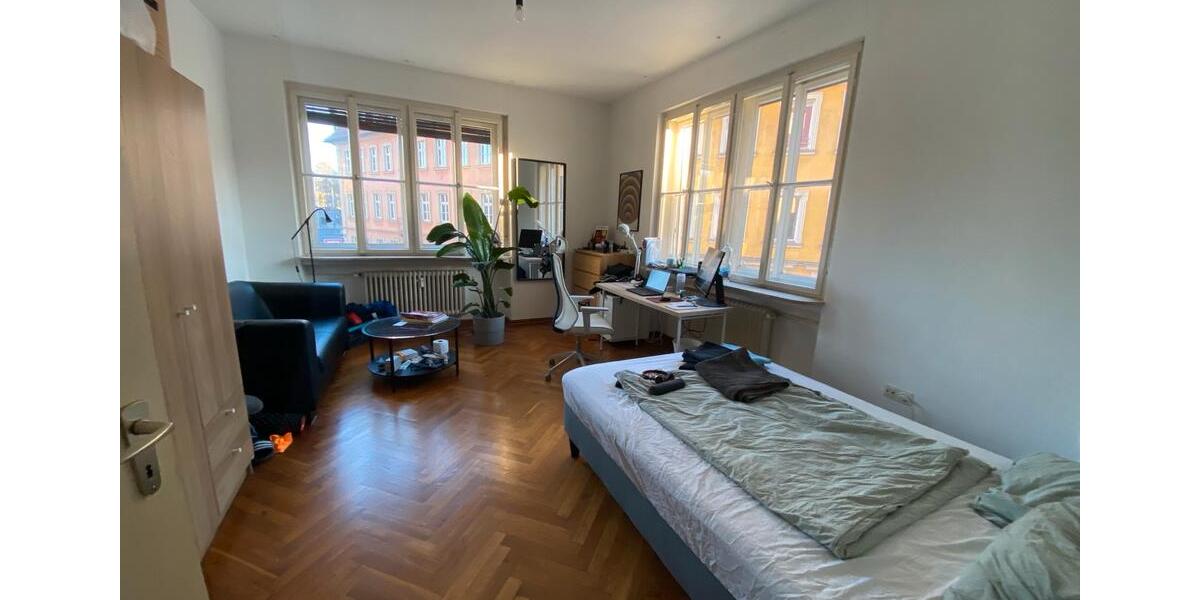 5-Zimmerwohnung in Würzburg Stadtmitte ab 1.4.26 zu vermieten 5 zimmer