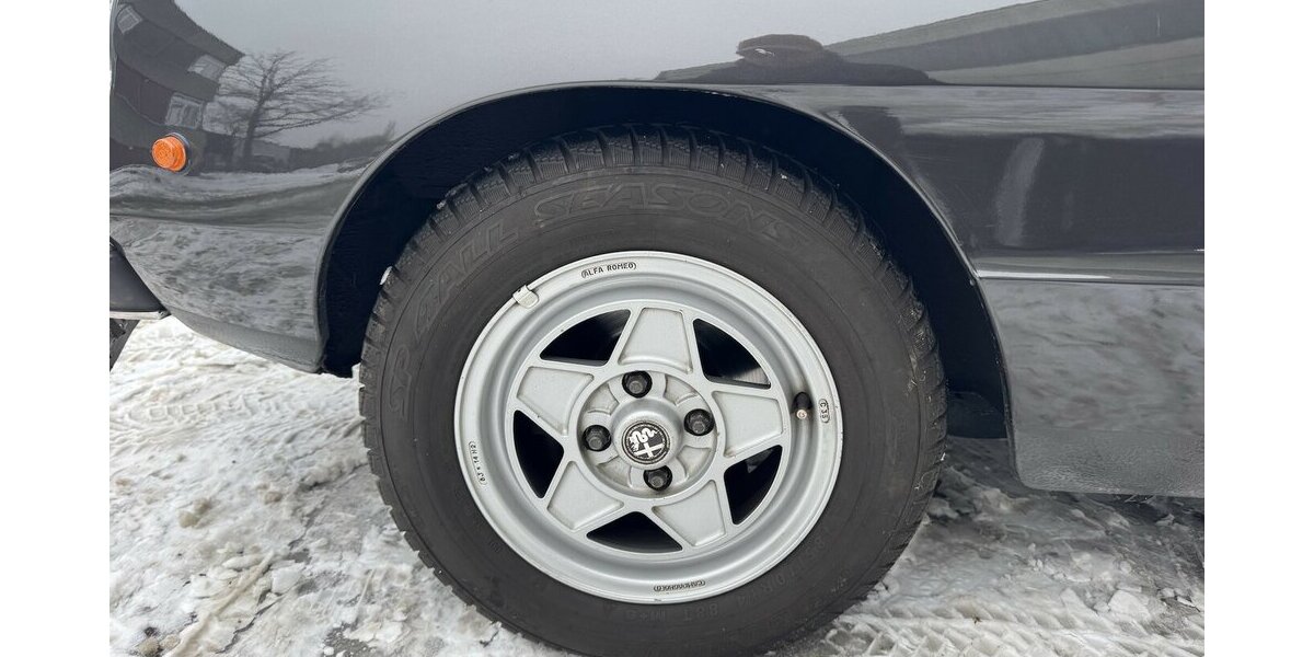 Alfa Romeo Spider 2000 1. Hand H-Zulassung echte 86 tkm 85.560 km 29.999 &euro; Hamburg 22339