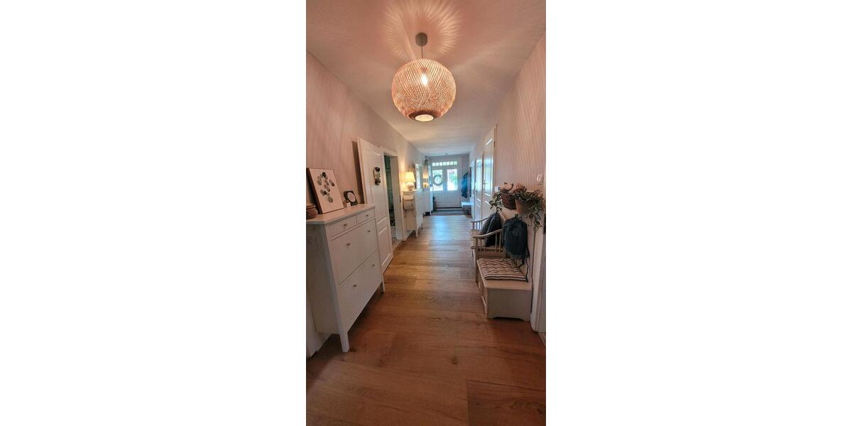 Einfamilienhaus Schwanewede - 10 Zimmer, 186 m&sup2;, 550.000&euro; | Angebot:26800179