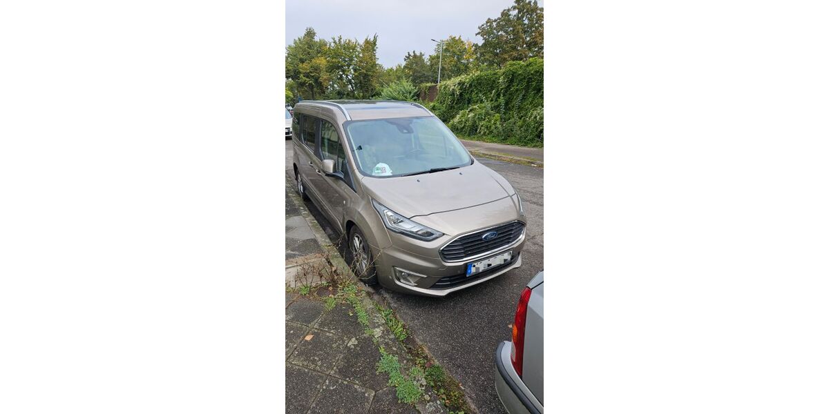 Ford Tourneo Connect 155.000 km 22.900 € Mannheim 68309