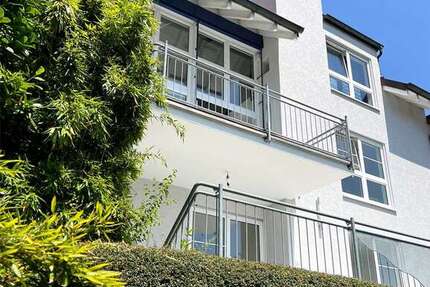 Haus zum Mieten in Mühlhausen 1.880 € 180 m²