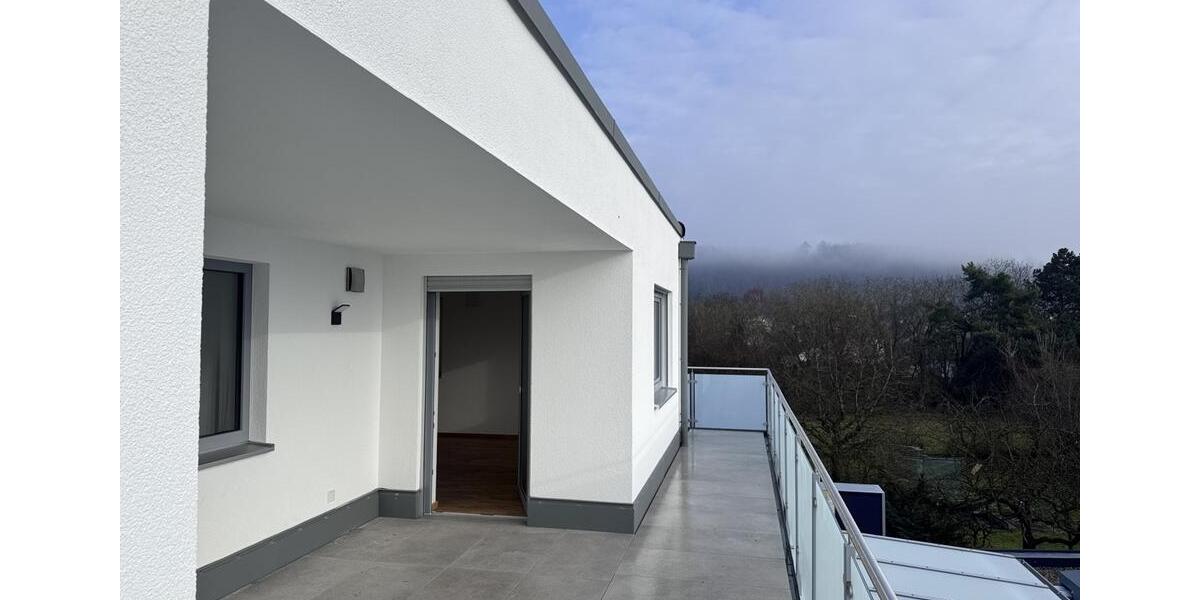 Einfamilienhaus Deggendorf - 3 Zimmer, 129 m&sup2;, 1.390&euro; | Angebot:25177514